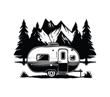 Doğada Dağlı ve Çam Ağaçlı Klasik Karavan