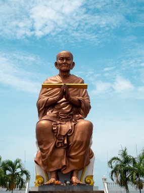 Somdej resmen Phra Buddhacharn Toh Phomarangsi bilinen Toh. Wat Bot Pathumthani Tayland.