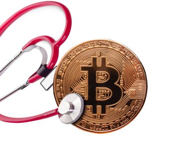 Açık altın bitcoin stetoskop ile kontrol. Kavramı, mali sağlık kontrolü. (için boş alan ile metin)   
