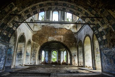 Rusya, Kurgan Ortodoks Rus kilisede antik kalıntıları. 1803 yılında inşa edilmiş tarihi bir bina Vandallar tarafından 20 yüzyılda Rusya'da devrim sırasında yok.
