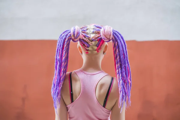 Back Rear View Woman Colorful Violet Pink Dreadlocks — Stock Photo, Image