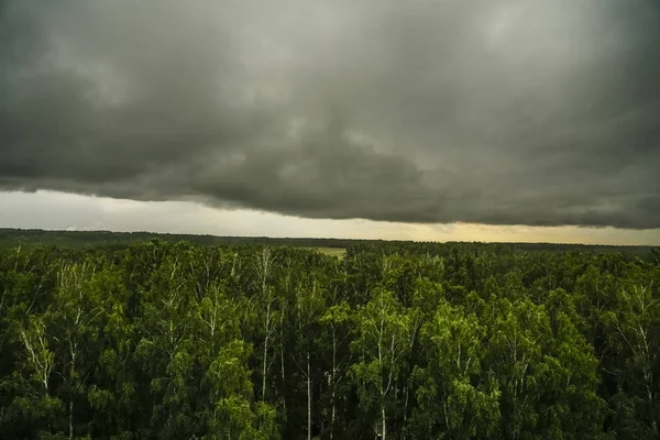 Dunkle Regenwolken Vor Sturm Natur Hintergrund Regentag — Stockfoto