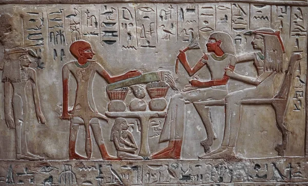 Древние Египетские Иероглифы Вырезанные Каменной Стене Храме Карнак Луксор Египет — стоковое фото