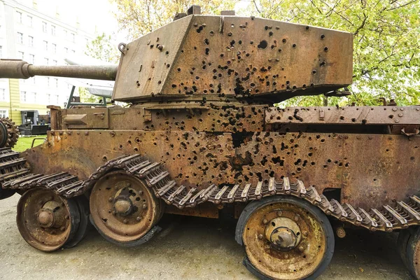 Fragmento Orugas Tanque Oxidado Segunda Guerra Mundial Era Guerra Fría —  Fotos de Stock