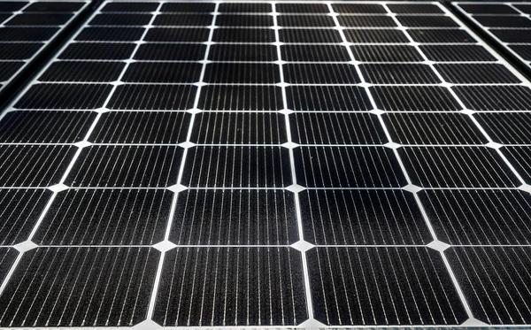 Güneş Enerjisi Panelleri Yakın — Stok fotoğraf