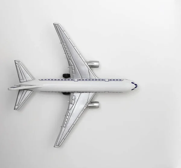 Avião Modelo Cinza Fundo Cinza Com Espaço Cópia Projeto Leigos — Fotografia de Stock