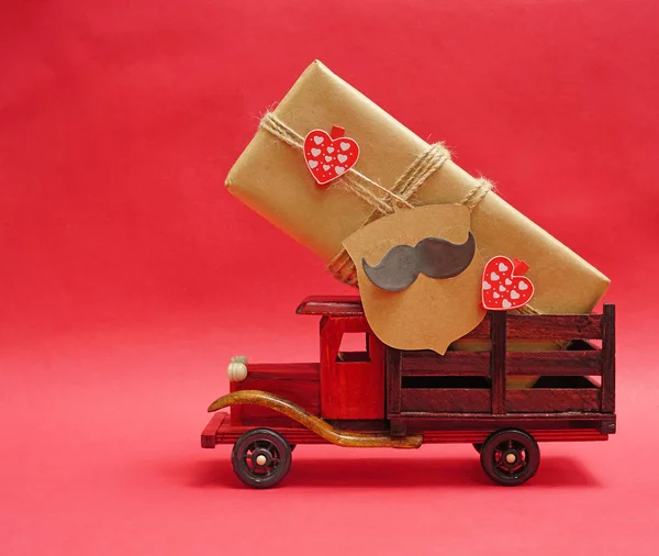 Father Day Greeting Card Wooden Toy Truck Red Paper Background — Stock Photo, Image