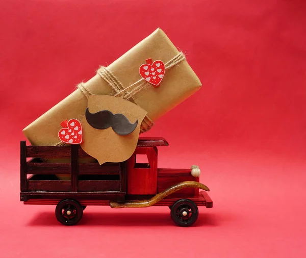 Father Day Greeting Card Wooden Toy Truck Red Paper Background — Stock Photo, Image