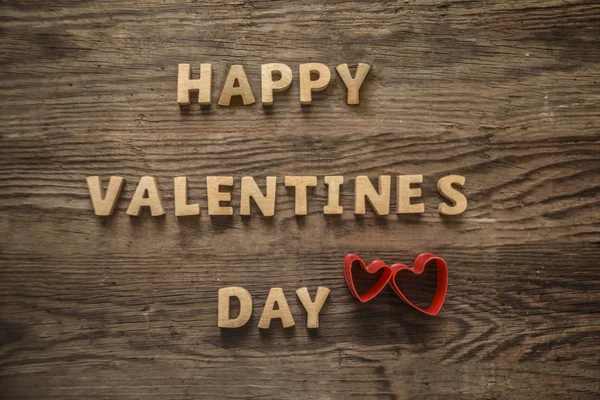 Rusztikus Fából Készült Asztal Két Piros Szív Boldog Valentin Napot — Stock Fotó