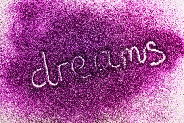 Dreams Word Text Geschreven Purple Glitter Bericht Citaat Teken Belettering — Stockfoto