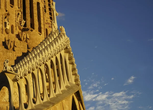 BARCELONA, SPANIA - 25 noiembrie 2018: La Sagrada Familia - the i — Fotografie, imagine de stoc
