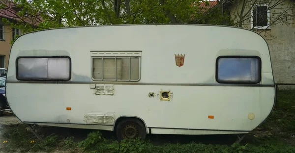 Old Rusty Travel Trailer Camper Trailer Camper Van Caravan Caravan — Stock Photo, Image
