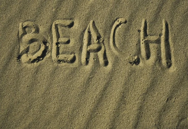 Inscrição Areia Praia Palavra Praia Está Escrita Areia Mão Temporada — Fotografia de Stock