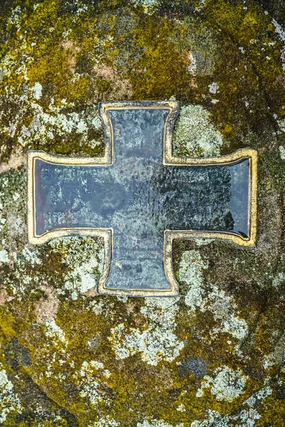 Metal Cross Tomb Metal Cross Granite Stone — Stock Photo, Image