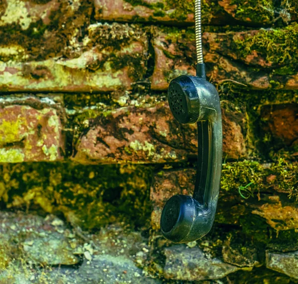 Retro Czarny Przewód Telefoniczny Vintage Telefon Słuchawki Odbiornik Wiszące Przez — Zdjęcie stockowe
