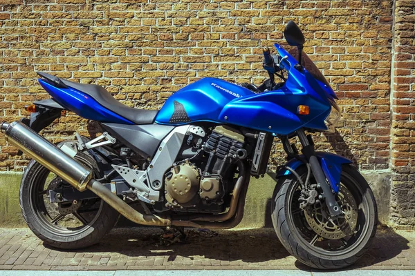 Haag Netherland Junho 2019 Motocicleta Motocross Esportiva Kawasaki Z750S Estacionada — Fotografia de Stock
