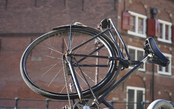 Bicicletta Scatto Fisso Parcheggiata Nelle Strade Amsterdam Trendy Trasporto Urbano — Foto Stock