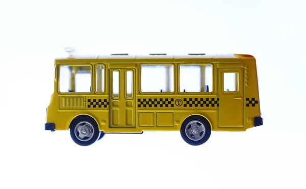 Brinquedo Ônibus Amarelo Isolado Fundo Branco — Fotografia de Stock