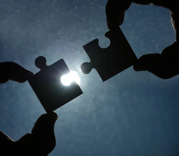Hands Puzzle Pieces Sky Background — Stock Photo, Image