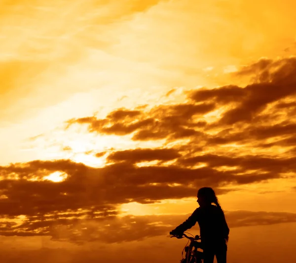 Σιλουέτα Γάντια Και Ποδήλατο Υγιεινό Τρόπο Ζωής Φιγούρα Της Ποδηλασίας — Φωτογραφία Αρχείου