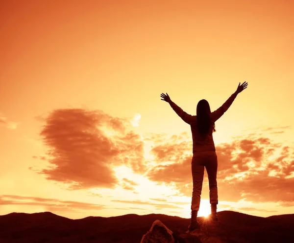 Woman Arms Standing Top Peak Mountain — Stock Photo, Image