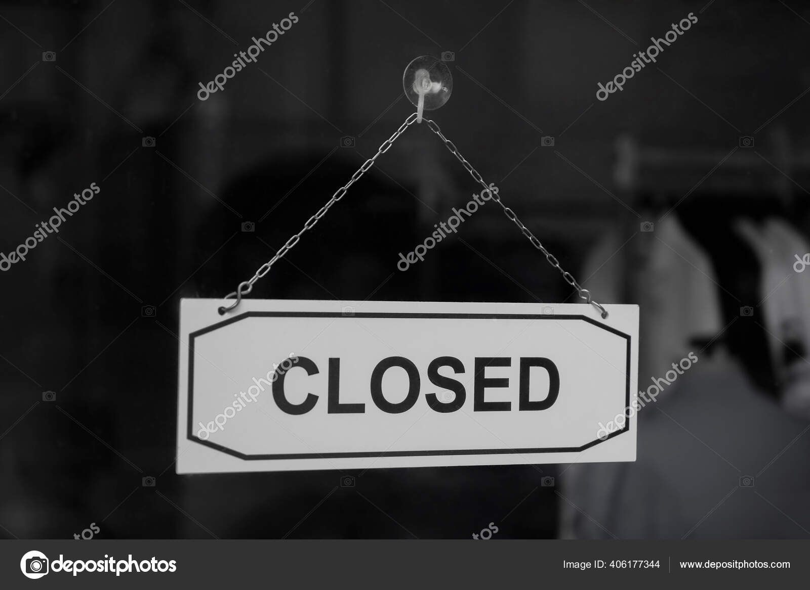 Hanging Door Close Sign Background Label Stock Photo by ©borjomi88 406177344