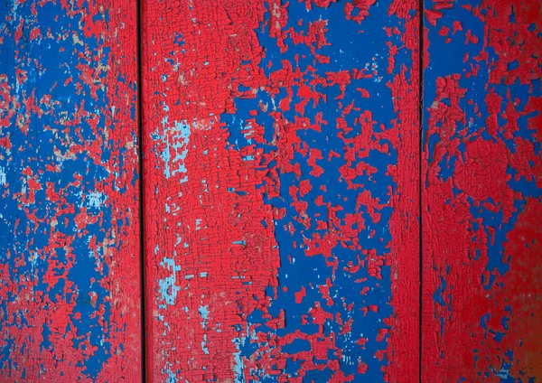 Rode Blauwe Schilferende Verftextuur Een Houten Oppervlak Bedekt Met Meerdere — Stockfoto