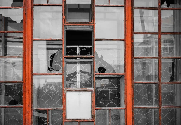 Weathered Wooden Window Frame Rusty Grill — Stock Photo, Image