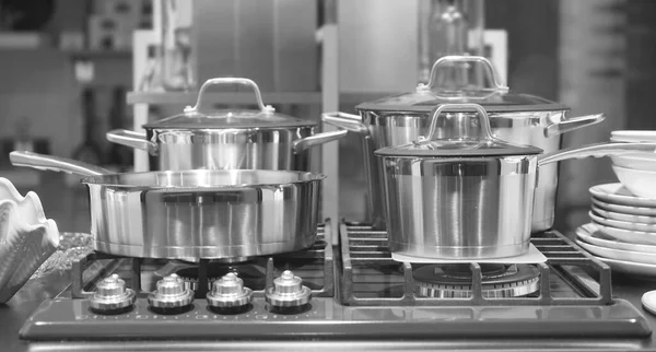 Pots Gas Stove Cooking Kitchen Stove Saucepans White Modern Kitchen — Stock Photo, Image