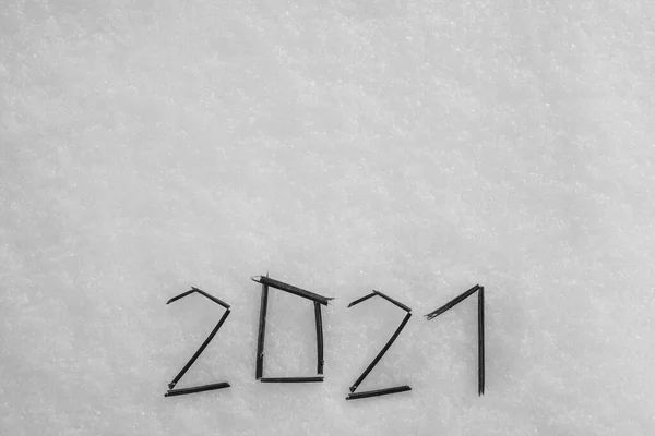 2021 Tekstletters Gemaakt Van Stokken Vlak Sneeuwoppervlak Nieuwjaar Vakantie Seizoensgebonden — Stockfoto