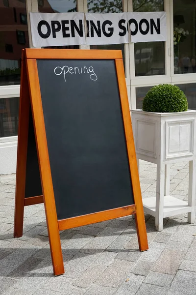 Eröffnung Bald Mockup Menü Restaurant Café Kreidetafel Leer Straßencafé — Stockfoto