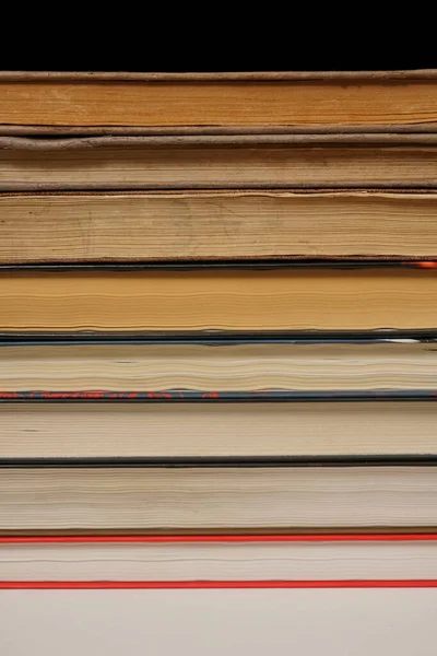 Bücherstapel Regal — Stockfoto