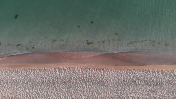 Aerial View Sea Waves Crashing Beach People Sun Glare Water — Stock Video