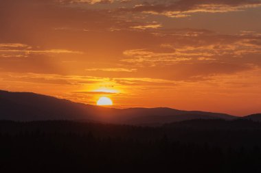 Çek dağları Sumava, Bo renkli pastoral günbatımı manzara
