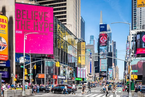 Nueva York Mayo 2018 Vista Times Square Largo Avenida Times —  Fotos de Stock