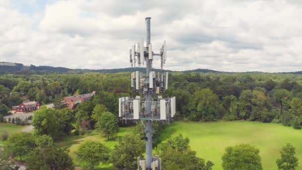 Generic telecommunications tower — Stock Video
