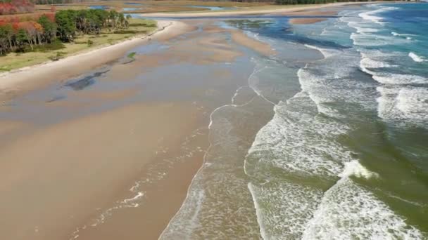 Aerial view of Little River estuary in Wells, Maine — Stock Video