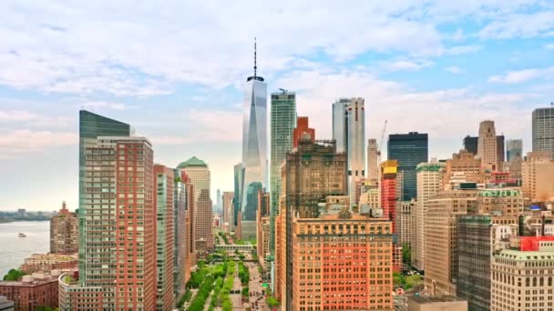 Luchtfoto drone beelden van Downtown New York skyline — Stockvideo