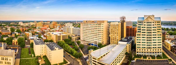 Luchtfoto van de skyline van Trenton New Jersey — Stockfoto