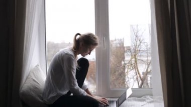 Öğrenci kız arkadaşlarınızla sohbet