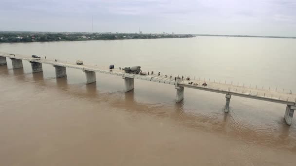 Vista Estática Aérea Mostra Local Construção Ponte Para Finalizar Trabalho — Vídeo de Stock