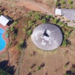 Napowietrznych drone strzał z bambusa ośrodek z odkrytym basenem