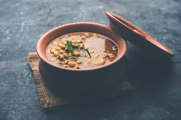 Schwarzäugiges Nierenbohnen Curry Oder Chawli Chi Usal Barbati Masala Serviert — Stockfoto