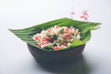 Gopalkala veya Dahi Kala lord Krishna Janmashtami veya Gokulashtami için sunulan bir prasad var. Dövülmüş pirinç, lor/süt, şeker, nar, biber, turşu ve kişniş kullanılarak yapılan