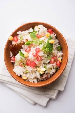 Gopalkala veya Dahi Kala lord Krishna Janmashtami veya Gokulashtami için sunulan bir prasad var. Dövülmüş pirinç, lor/süt, şeker, nar, biber, turşu ve kişniş kullanılarak yapılan