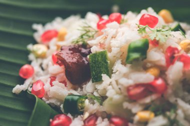 Gopalkala veya Dahi Kala lord Krishna Janmashtami veya Gokulashtami için sunulan bir prasad var. Dövülmüş pirinç, lor/süt, şeker, nar, biber, turşu ve kişniş kullanılarak yapılan