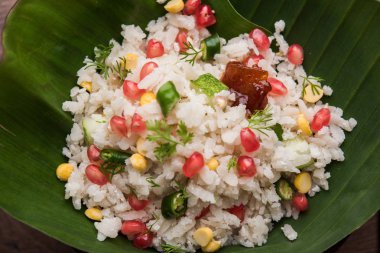 Gopalkala veya Dahi Kala lord Krishna Janmashtami veya Gokulashtami için sunulan bir prasad var. Dövülmüş pirinç, lor/süt, şeker, nar, biber, turşu ve kişniş kullanılarak yapılan