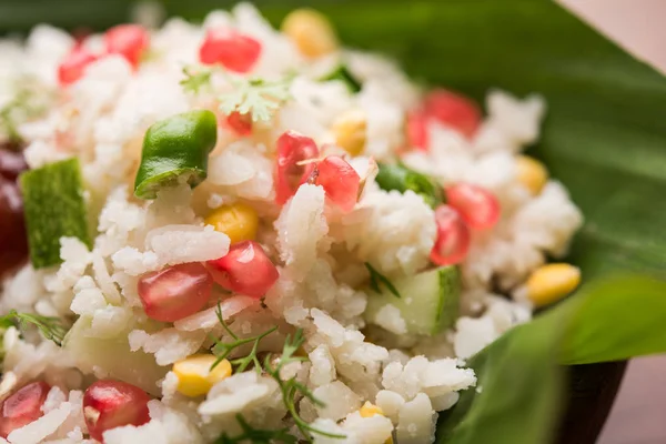 Gopalkala veya Dahi Kala lord Krishna Janmashtami veya Gokulashtami için sunulan bir prasad var. Dövülmüş pirinç, lor/süt, şeker, nar, biber, turşu ve kişniş kullanılarak yapılan