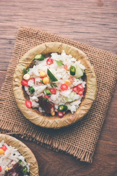 Gopalkala veya Dahi Kala lord Krishna Janmashtami veya Gokulashtami için sunulan bir prasad var. Dövülmüş pirinç, lor/süt, şeker, nar, biber, turşu ve kişniş kullanılarak yapılan