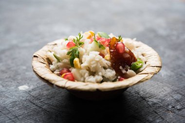 Gopalkala veya Dahi Kala lord Krishna Janmashtami veya Gokulashtami için sunulan bir prasad var. Dövülmüş pirinç, lor/süt, şeker, nar, biber, turşu ve kişniş kullanılarak yapılan